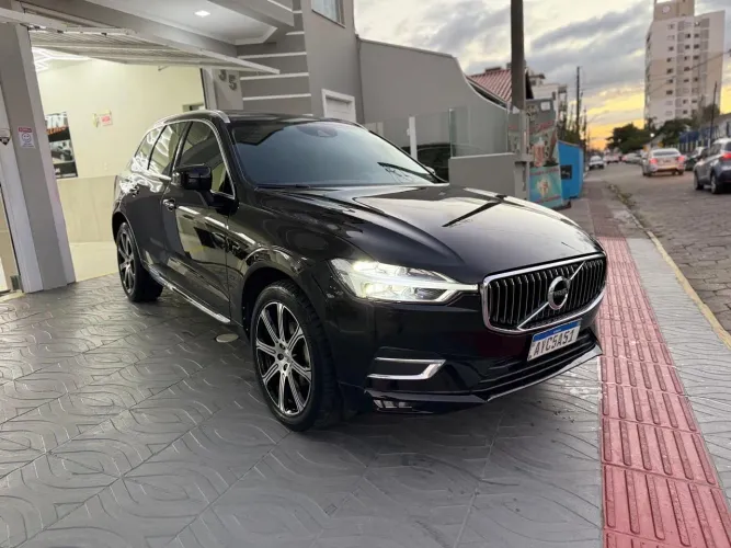 Volvo XC 60 T-5 Inscription 2.0 AWD 5P 2018