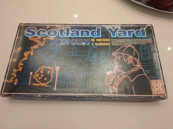 Jogo de tabuleiro Scotland Yard - Grow (1987)