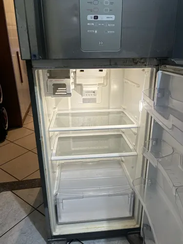 Geladeira Brastemp front free