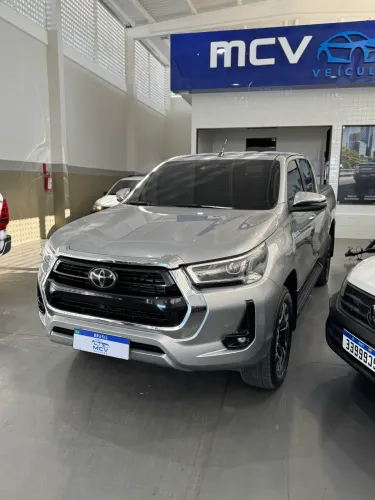 Toyota Hilux CD SRX 4X4 2.8 TDI 16V Diesel Aut. 2023
