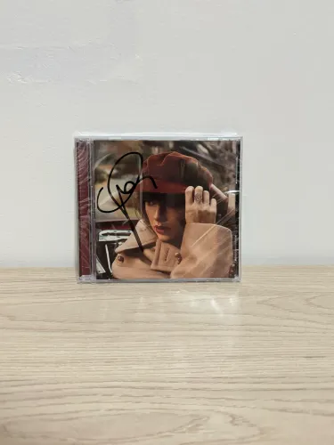 CD autografado Taylor Swift Red (Taylor's version) lacrado