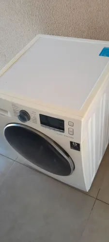 Lava e seca