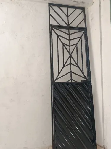 Portão de Metalon