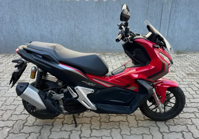 Honda ADV 150 2024