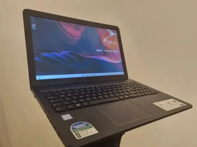 Notebook Asus Vivobook Core i5, 8GB RAM, 256GB SSD, Tela Full HD 15.6
