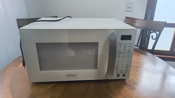 Vendo Microondas 32 litros. Oportunidade!