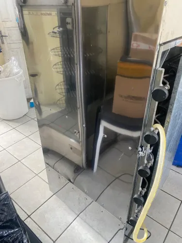 Vendo máquina de frango