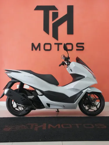 HONDA PCX 160 2025