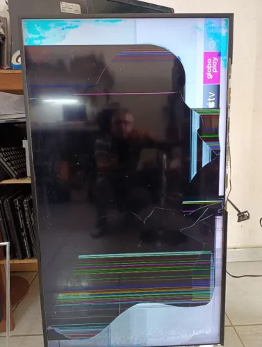 Tv 50" para aproveitar peças