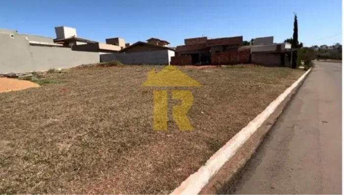 Terreno em Condomínio à venda em São José do Rio Preto-SP: 682m² no Condomínio Recanto do 