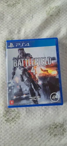 Jogo de Ps4 BATTLEFIELD 1 e BATTLEFIELD 4 