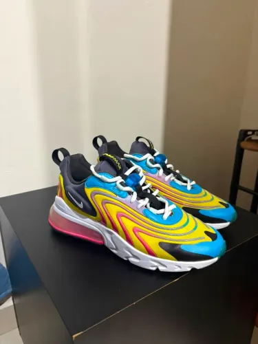 Tênis Nike Air Max 270 React Eng