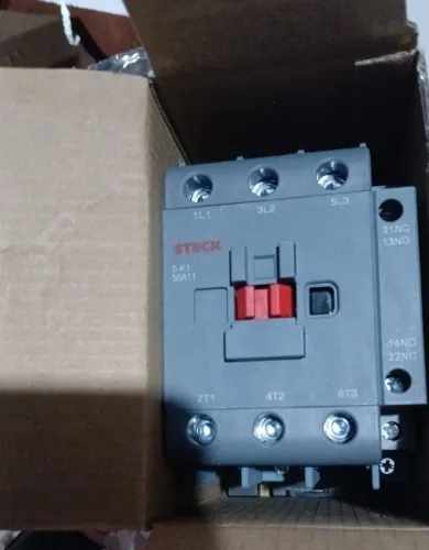Contactoras trifásicas 220v
