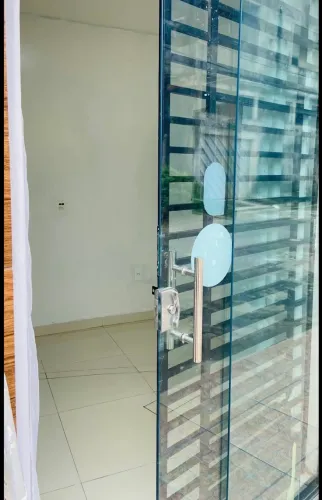 Alugo ponto comercial  no Dom Pedro 1 
