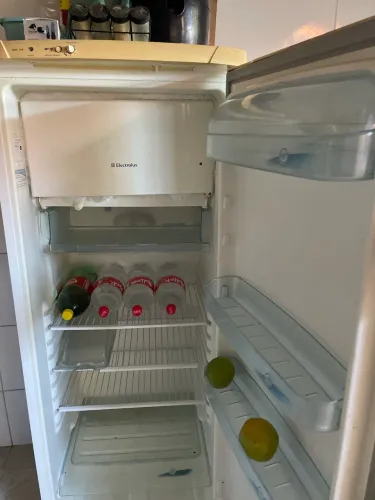 Vendo geladeira
