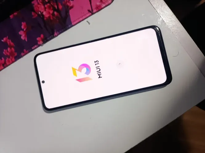 Celular xiomi poco m4 128g e 8g de ram (usado) funcionando perfeitamente