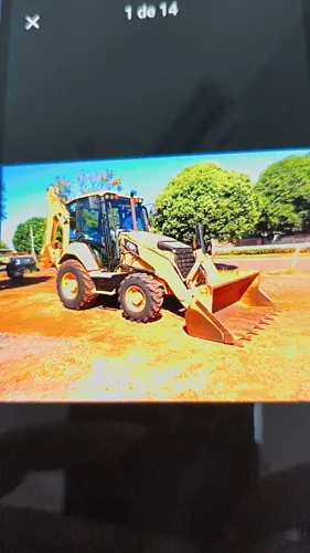 Retroescavadeira Caterpilar 416F2