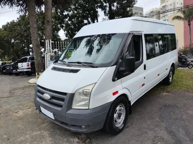 Ford Transit Van 3550 2.4 Tdci 14lug. Diesel 2010
