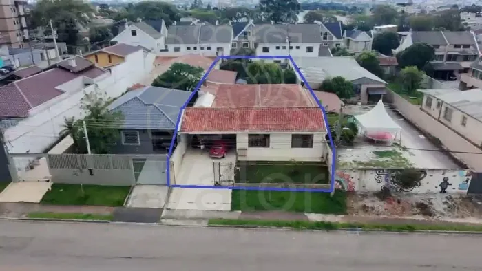 Terreno à Venda no Cajuru 686m² | ZR3 | Aceita Permuta