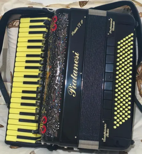 Acordeon Gaita Sanfona Piatanesi Super IVS Dupla Ressonância 
