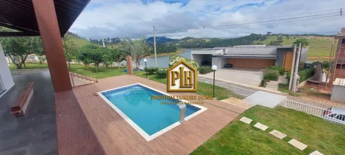 Casa com 3 dormitórios à venda, 260 m² por R$ 2.500.000,00 - Condomínio Residencial Santa