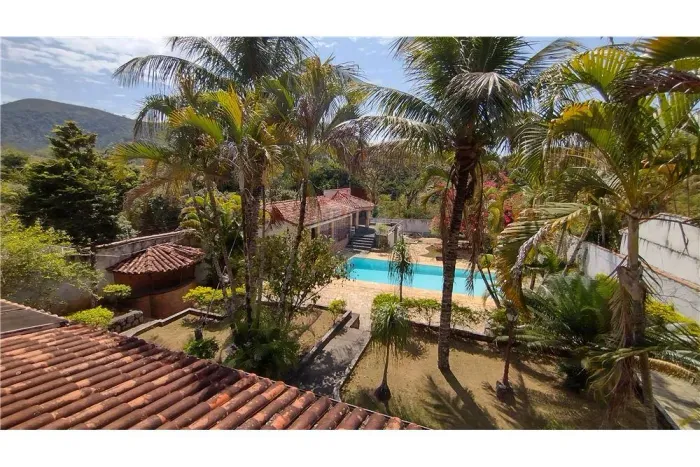 Casa à venda por R$ 2.100.000,00 - Bananal/SP