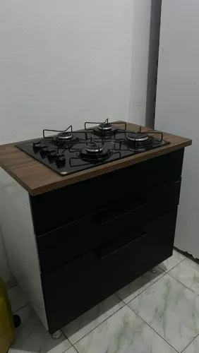 Fogão e armário e sugar 1000