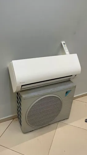 Vendo ar condicionado Daykin inverter 