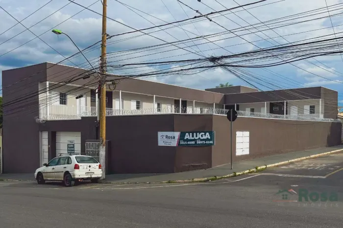 Kitinete para aluguel 01 quarto com vaga garagem no Dom Aquino, Cuiabá