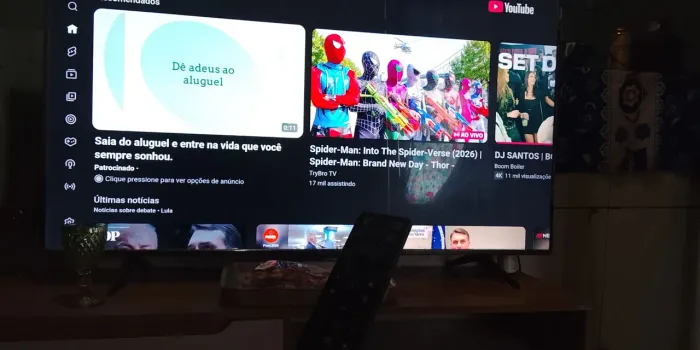 Tv 60 polegada Tcl nova