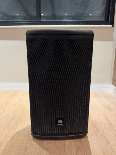 Caixa ativa JBL EON 712