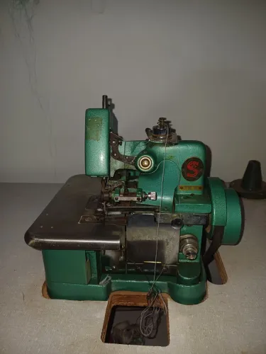 Máquina de Costura