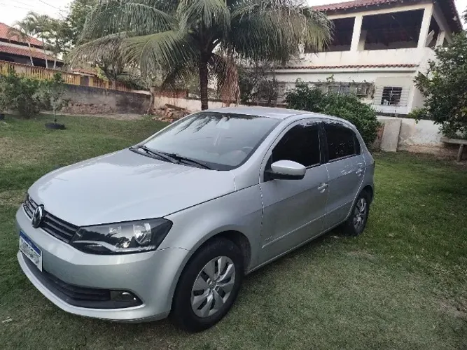 Volkswagen Gol Geração VI 1.6 8V MI Total Flex I-motion 4P 2013