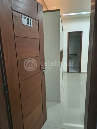 Sala mobiliada instalação para consultório odontológico para alugar em Tirol