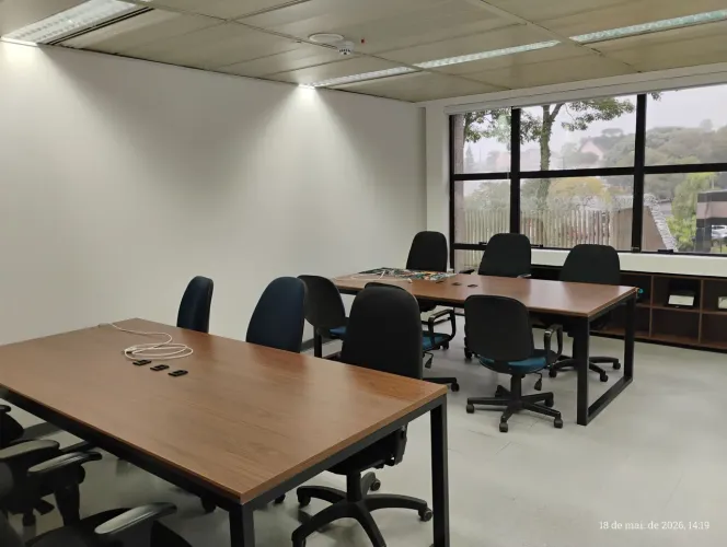 Mesa pra escritório tipo ilha
