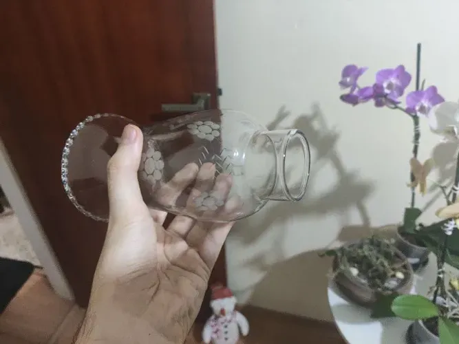 Par de Tulipas de Vidro Antigas para Lustre - Decoradas