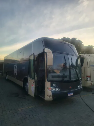 Ônibus Paradiso 1200 Executivo - 2º dono