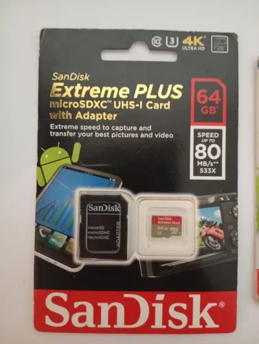 Cartoes de memória.