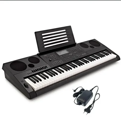 Teclado arranjador com 6 oitavas