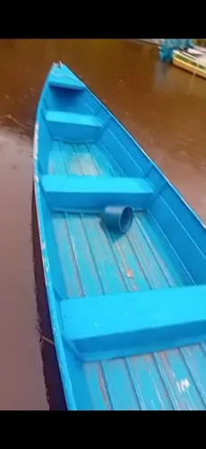 Vendo bote 6 metros e meio por 3500