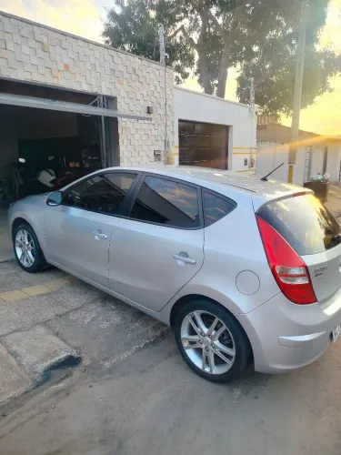 Hyundai I30 2.0 16V 145cv 5P Aut. 2012