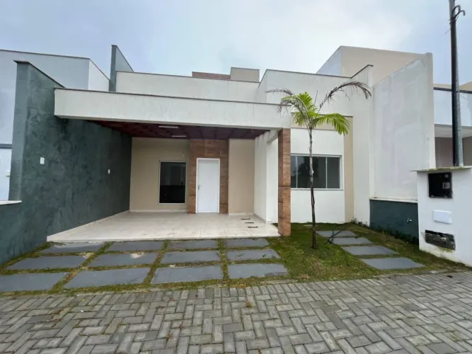 Casa á Venda - Portal do Lago
