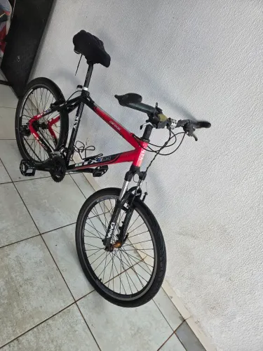Bicicleta aro 27 GTX M5
