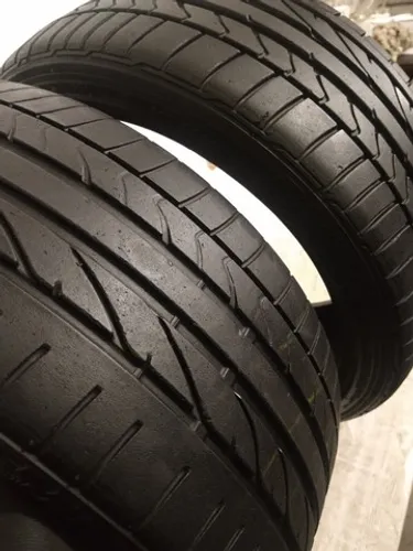 Pneu 215/40 18 Bridgestone 85Y Potenza Runflat seminovos