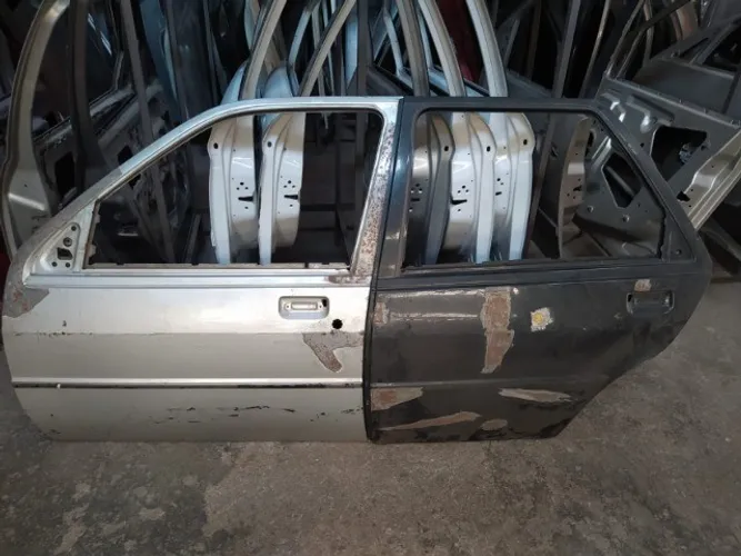 Porta Ford Fiesta 1994 1995 Espanhol