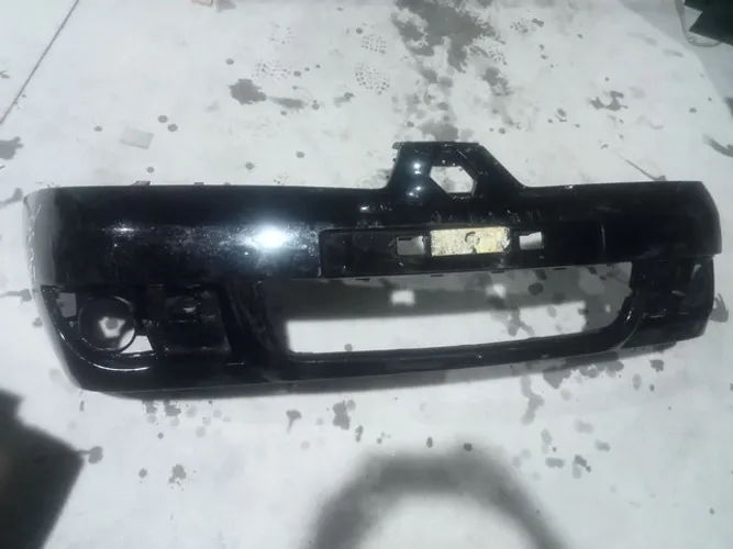 Para choque dianteiro Renault Clio