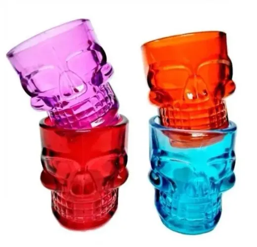 Conjunto De 4 Copos Shot em Vidro Caveira Color 42 ml - MILK
