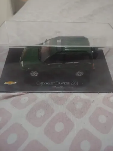 Carrinho Tracker 2001