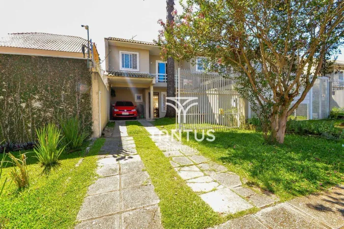 Sobrado à venda, 102 m² por R$ 553.000,00 - Boqueirão - Curitiba/PR