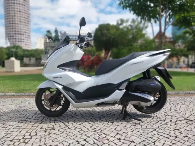 Honda PCX 160 ABS Só 9.100km (Muito Nova) Financio em até 48x. Cartão de Crédito em 21x  